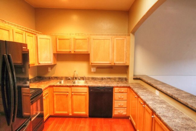 Building Photo - 7195 E Chelsie Kaye Tucson AZ 85730