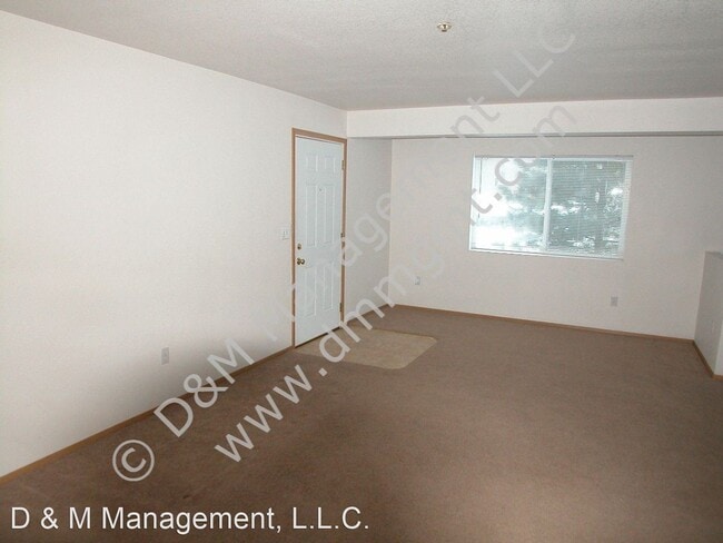 Building Photo - 1101 Emma Ave