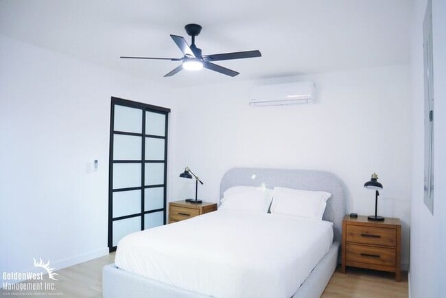 Building Photo - Remodeled 2Bdm 2Ba Unfurnished Downstairs ...