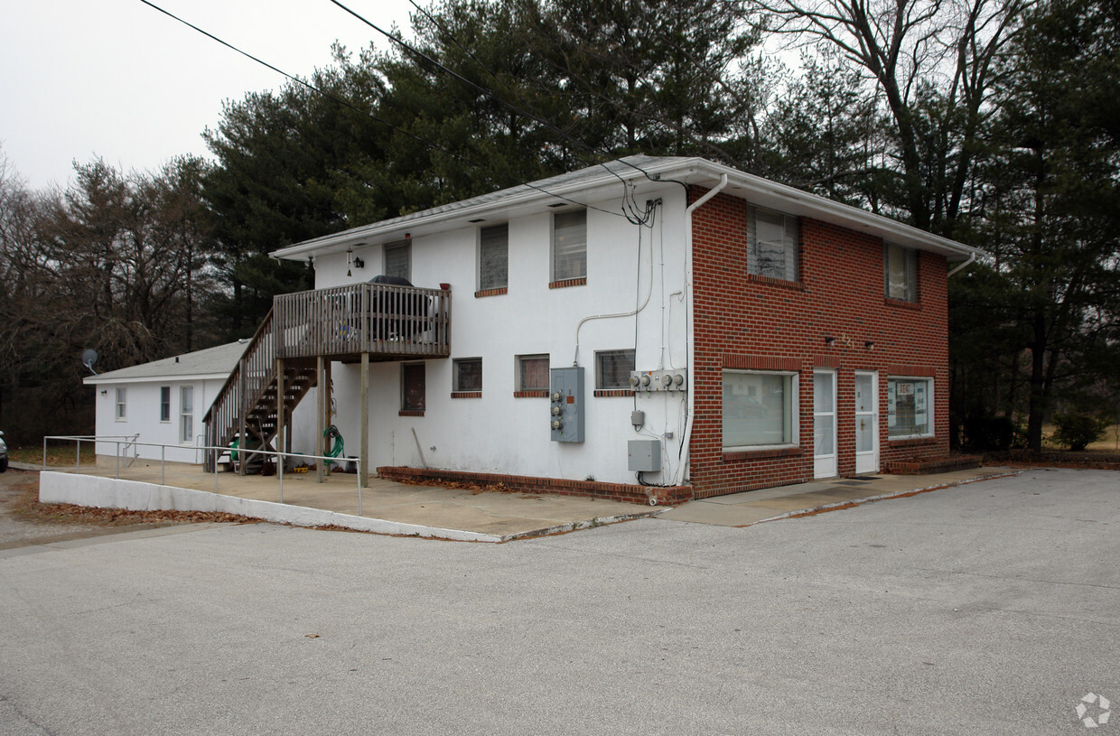 Building Photo - 221 White Horse Pike