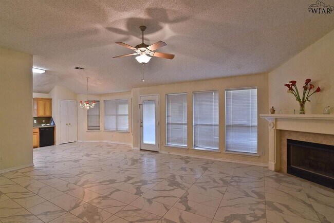 Building Photo - 4912 Trinidad Dr