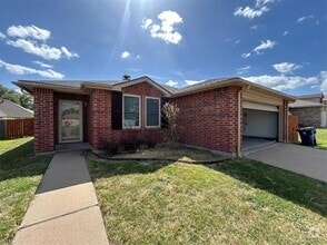 Building Photo - 1137 Scarlet Sage Pkwy