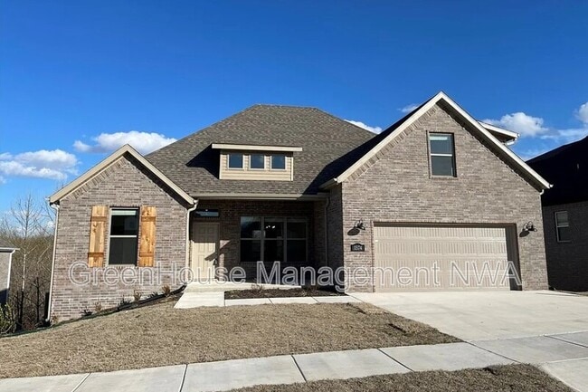 Photo - 1574 N Pershing St House