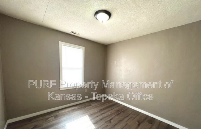 Foto del edificio - 3209 SE California Ave