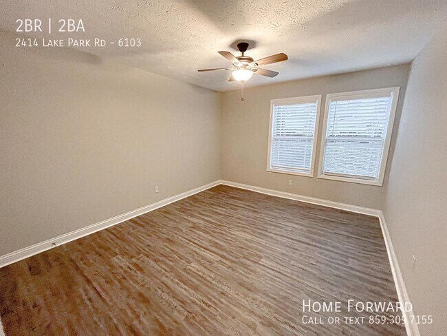 Foto del edificio - 2414 Lake Park Rd