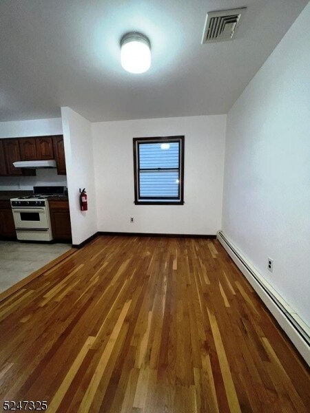 Building Photo - 226 Legion Pl