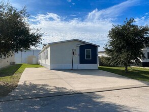 Building Photo - 1138 Gripper Wy
