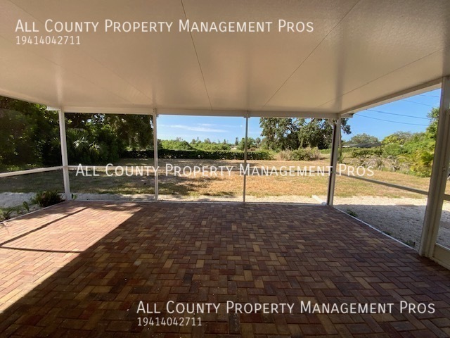 Building Photo - Gorgeous Remodeled Single Family Home, Fre...