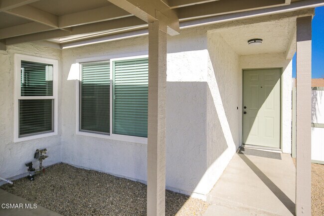 Building Photo - 5383 Felicia St
