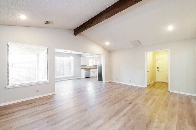Foto del edificio - 1112 NE 21st Ct