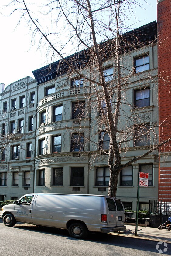 Primary Photo - 156 W 74th St
