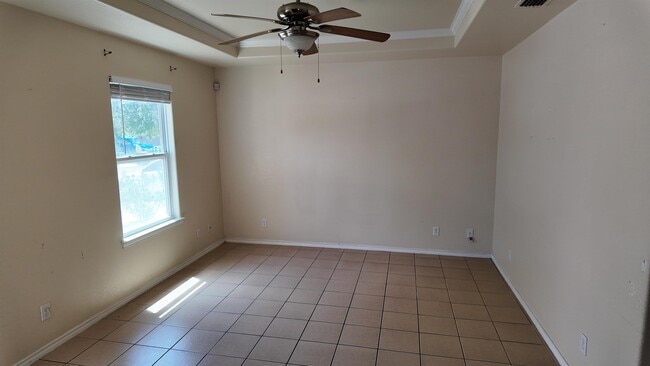 Building Photo - 6114 Monaguillo Dr