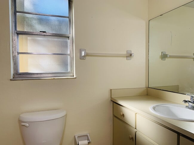 Foto del edificio - 115 Windtree Ln