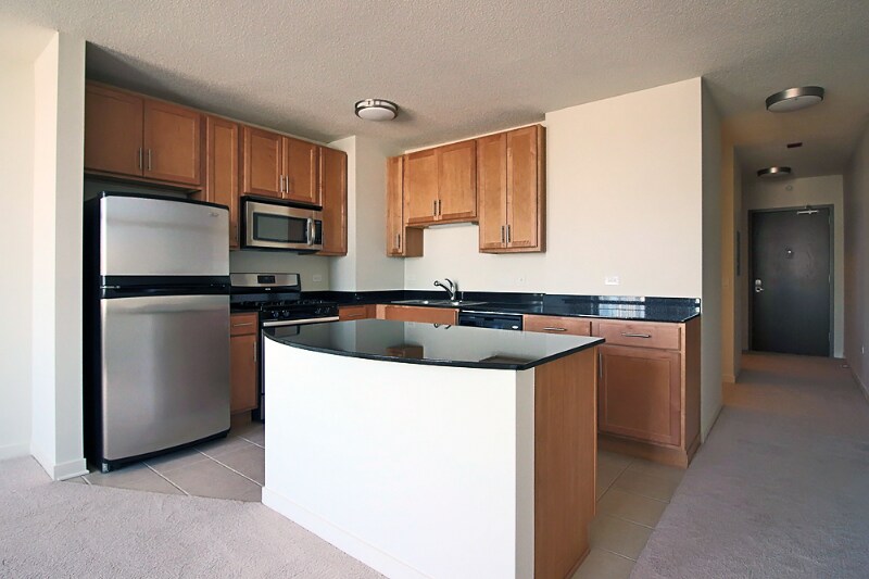 Primary Photo - 525 W Kinzie St