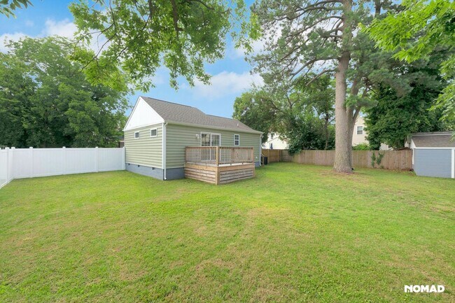 Foto del edificio - Charming 3BR House in Portsmouth