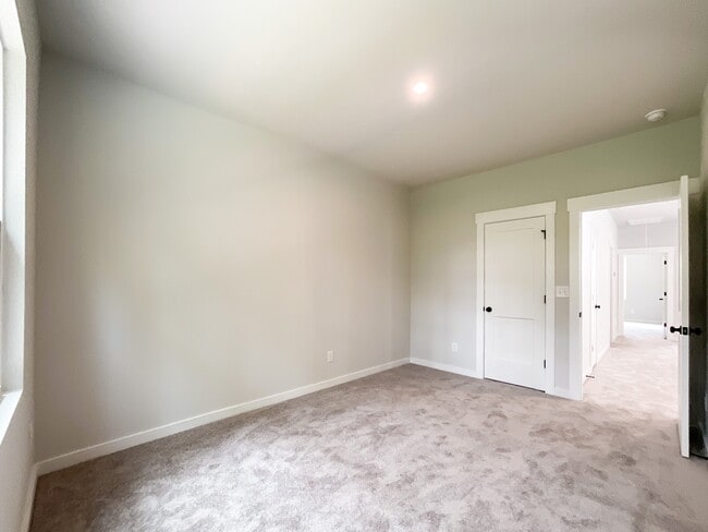 Building Photo - 3024 Finchborough Ct