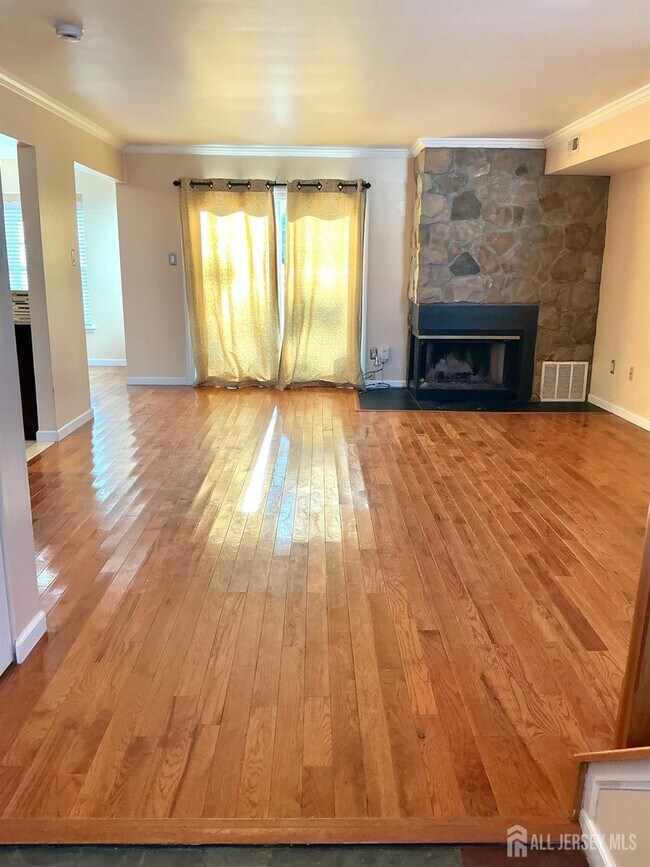 Foto del edificio - 87 Winchester Way