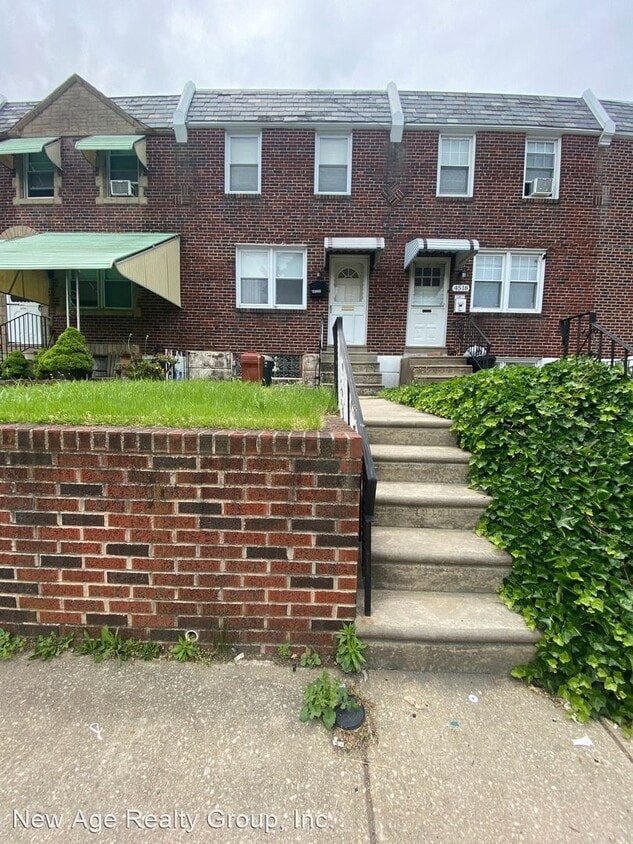 Primary Photo - 2 br, 1 bath House - 4520 Robbins Street