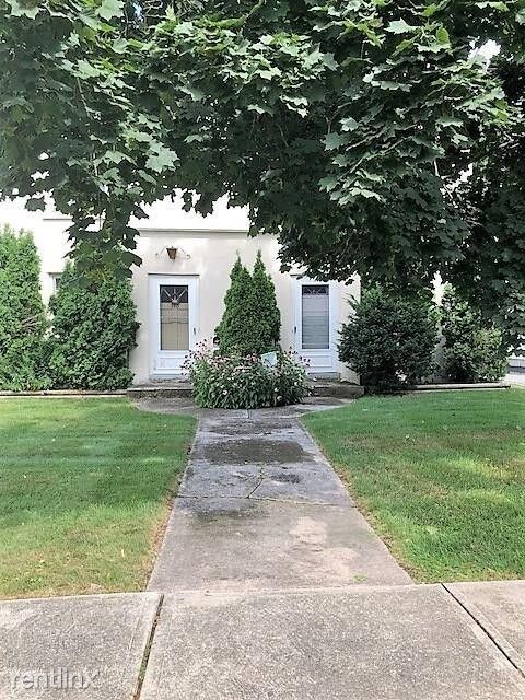 Primary Photo - 114 Crosby St