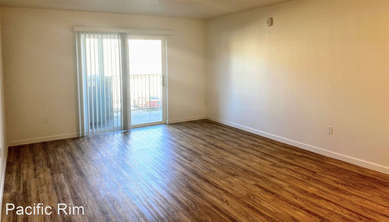 Foto principal - 1484 SE Snowberry Ln