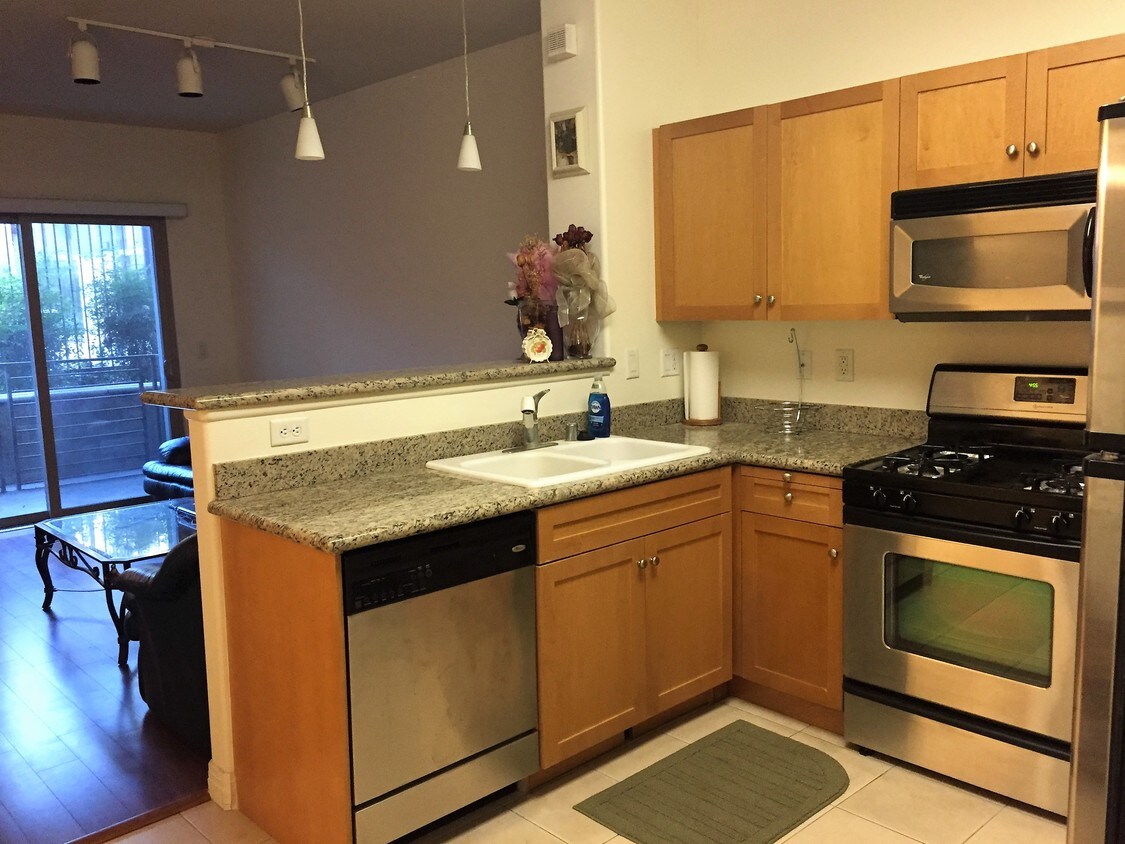 100 Alameda St, Los Angeles, CA 90012 Condo for Rent in Los Angeles