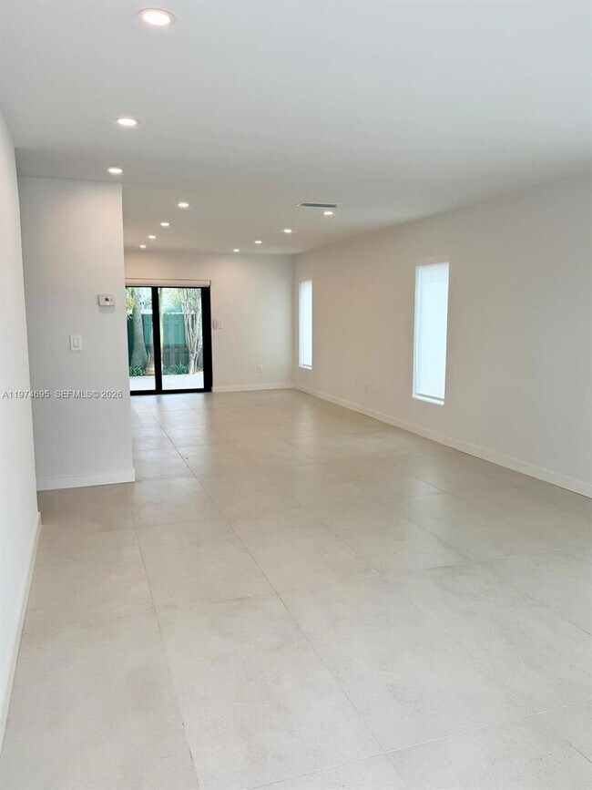 Foto del edificio - 11959 SW 122nd Ct