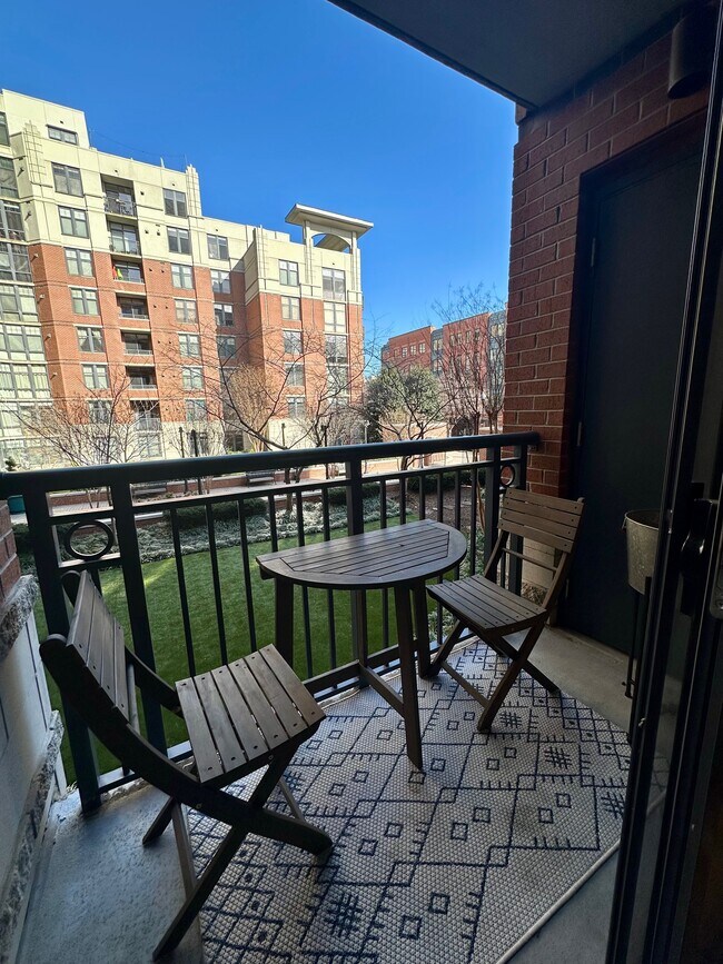 1021 N Garfield St Unit 222, Arlington, VA 22201 Condo for Rent in