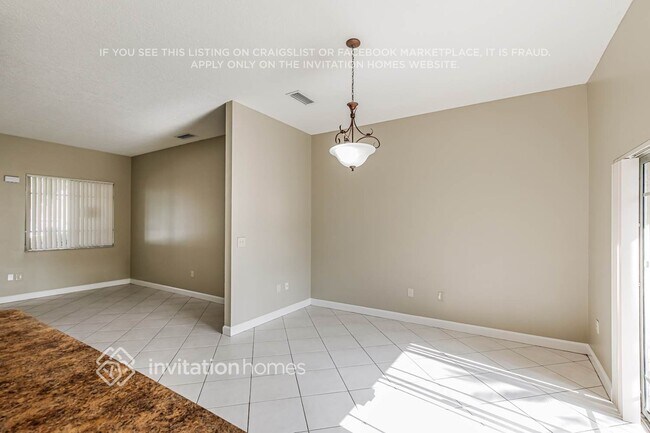 Foto del edificio - 14146 SW 160th Ct