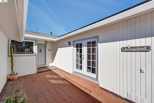 Foto del edificio - 1450 Kolln St