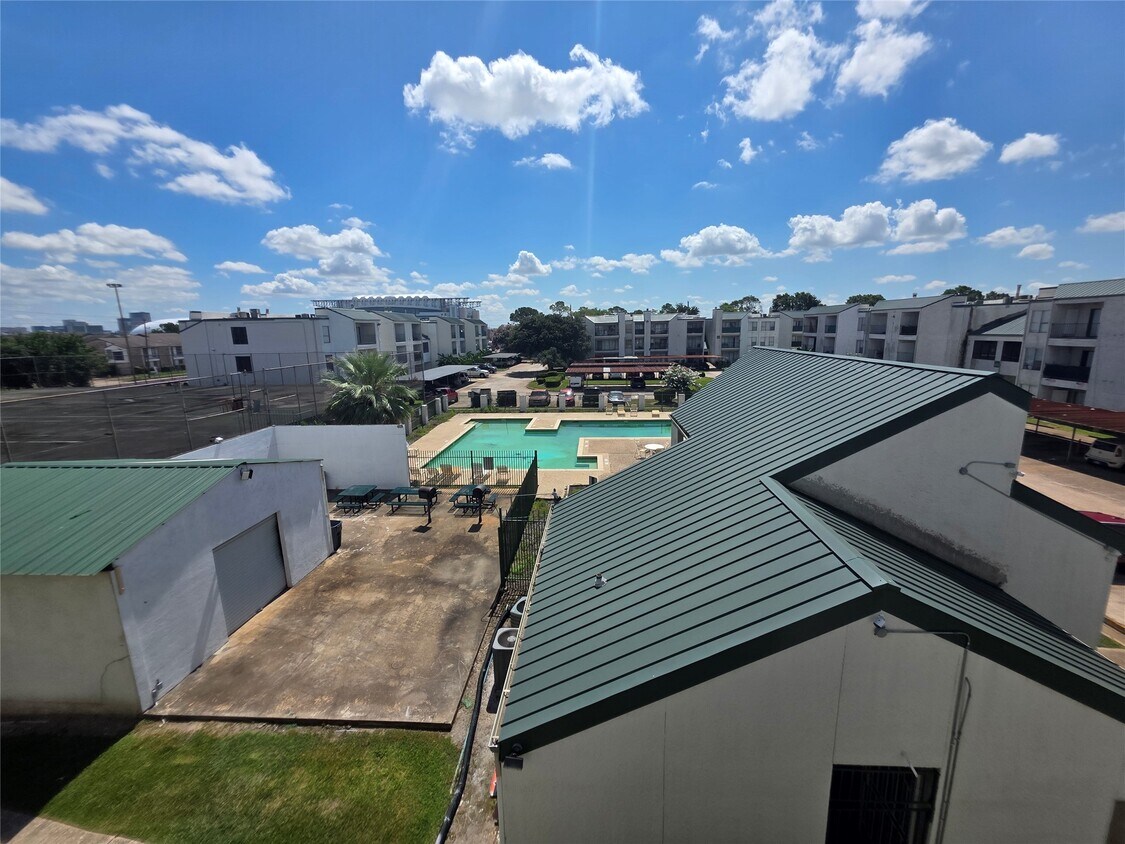 Foto del edificio - 2826 S Bartell Dr