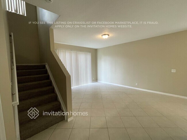 Foto del edificio - 4982 Pebblebrook Ter