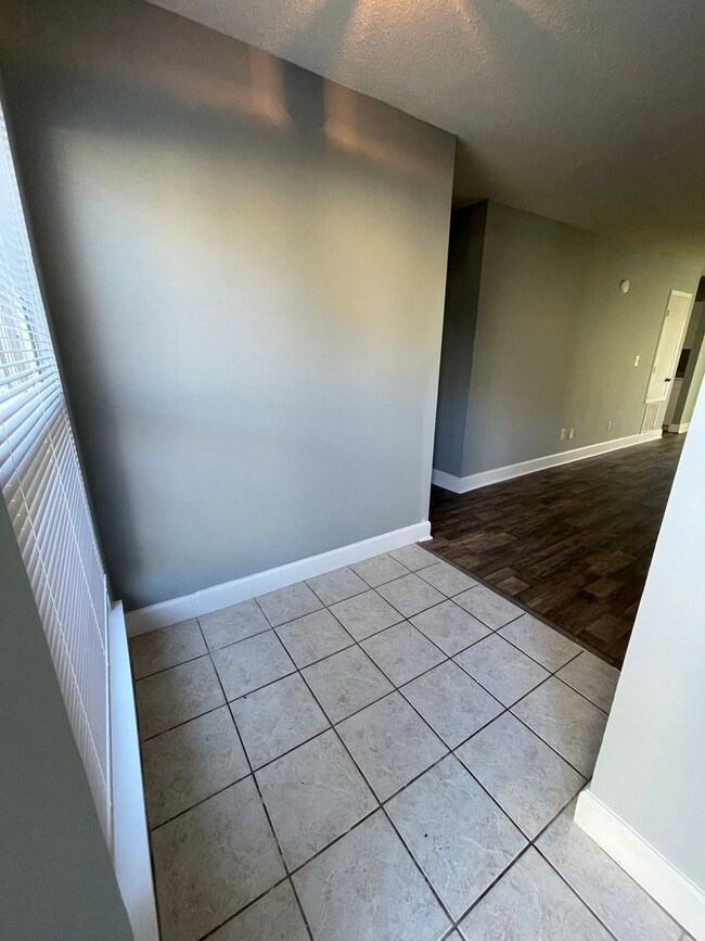 Photo - 2 Bed, 1.5 Bath w/ W&D in Unit-Move in Ready! Apartment
