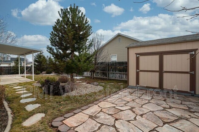 Foto del edificio - 1297 Katie Cir