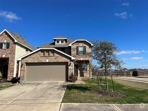 Building Photo - 7119 Ironwood Forest Dr