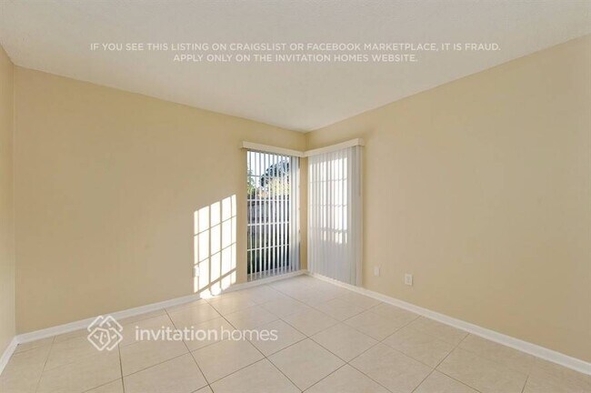 Foto del edificio - 5209 Windlaff Ave