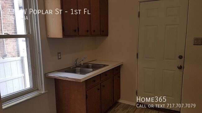Building Photo - Cozy 1st Floor 1 Bed, 1 Bath Apartment