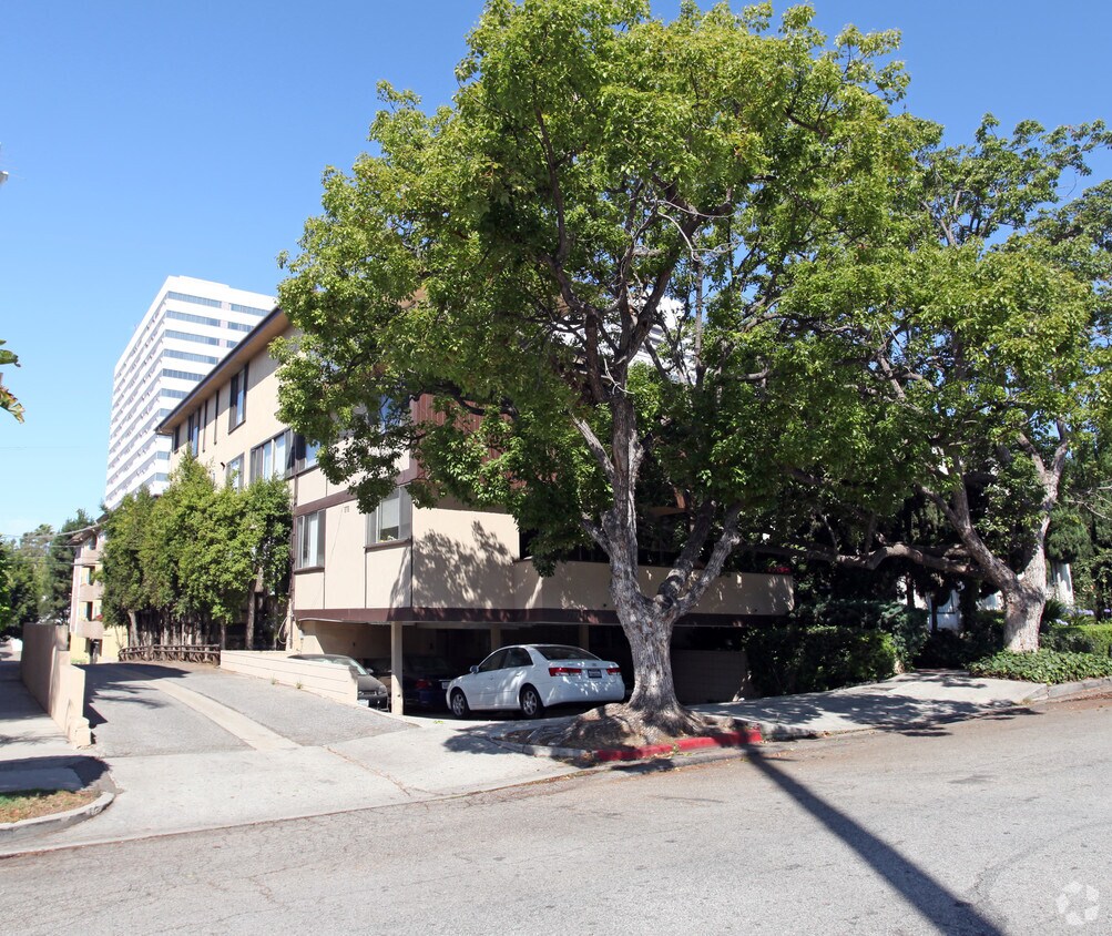 1277 Barry Ave, Los Angeles, CA 90025 Apartments in Los Angeles, CA