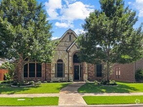 Building Photo - 673 W Talon Dr