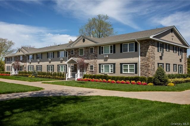 Foto principal - 307 Robinson Ave