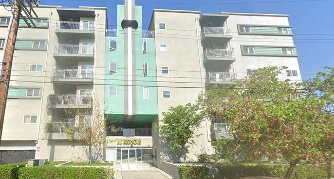 Foto del edificio - 959 S Ardmore Ave