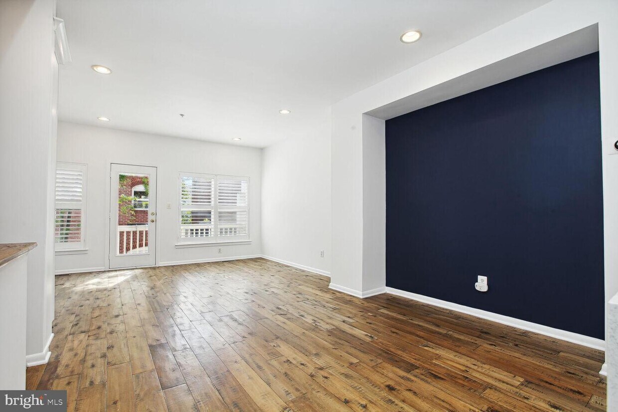Primary Photo - 2129 13th St NW