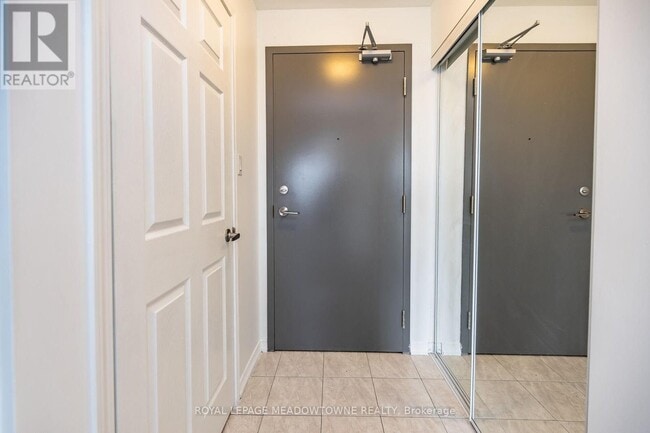 Building Photo - 50 Sky Harbour Dr