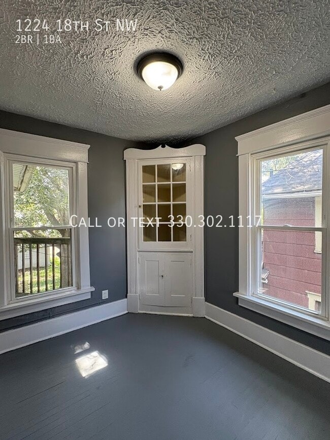 Building Photo - 1224 18th St NW
