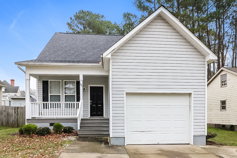 Primary Photo - 135 Carroll Dr