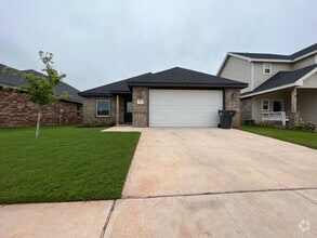 Building Photo - 7717 Florence Dr