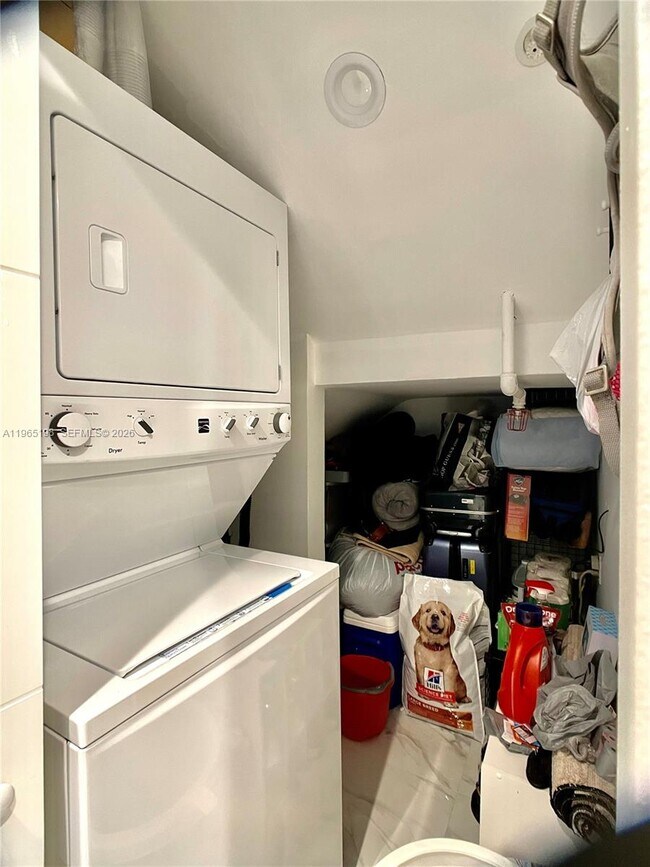 Foto del edificio - 600 Euclid Ave