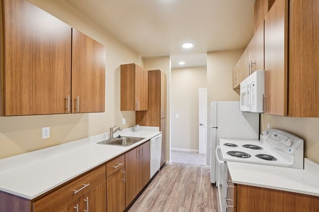Interior Photo - LIBERTY CREST APARTMENTS