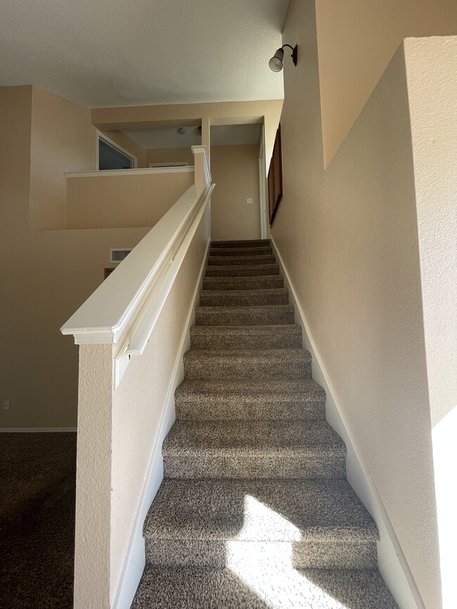 Foto del edificio - 3425 Scarlet Point Dr