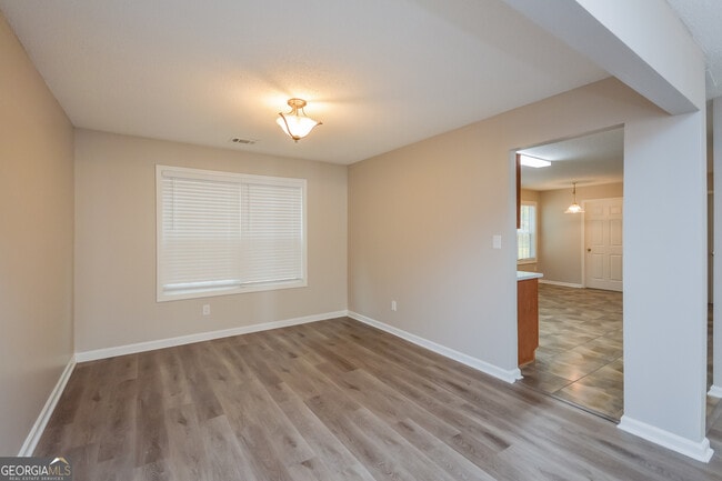 Building Photo - 6793 Mahonia Pl