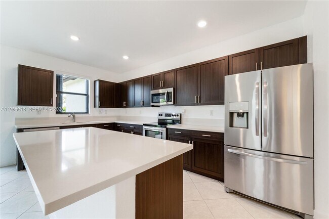 Foto del edificio - 22938 SW 128th Pl